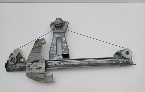 Peugeot 107 Front door manual window regulator 118671