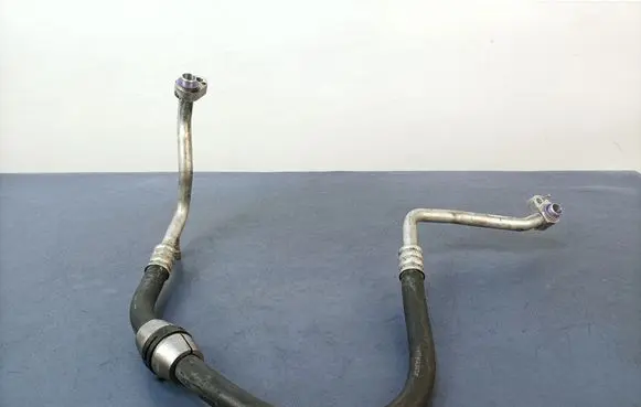 BMW 5 G30 G31 G38 Air conditioning (A/C) pipe/hose 9875454