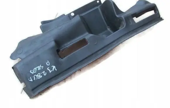 Jeep Cherokee III KJ Radiator trim 