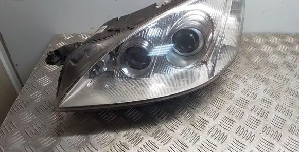 Mercedes-Benz S W221 Headlight/headlamp A2218207561
