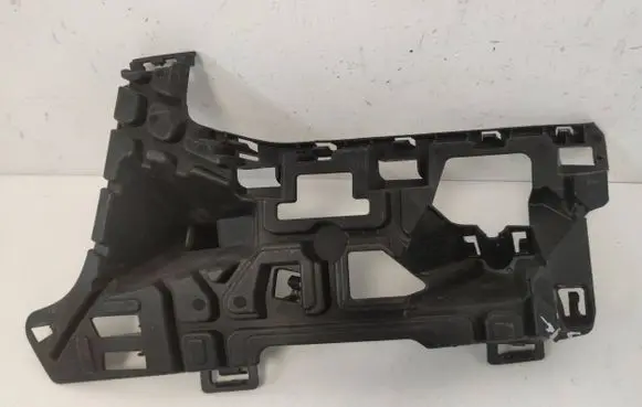 Volvo XC90 Front bumper mounting bracket 31353370