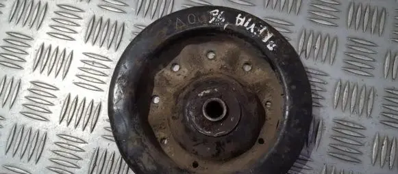 Coil spring mount