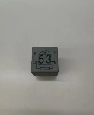 Seat Ibiza IV (6J,6P) Other relay 141951253B