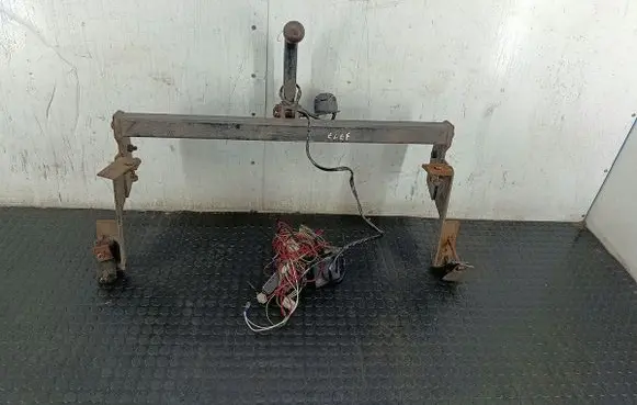 Lancia Musa Tow bar