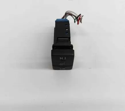 Toyota Auris E180 Seat heating switch 8475112110