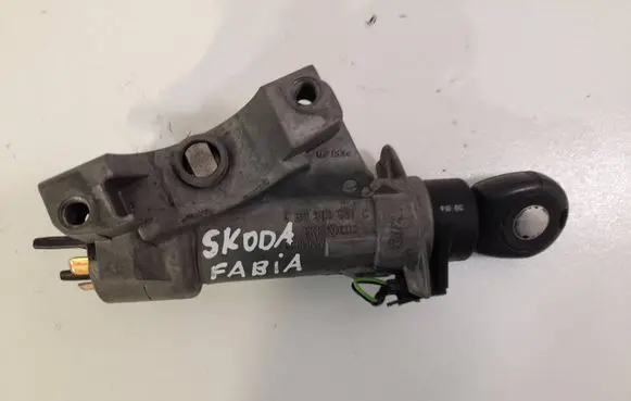 Skoda Fabia Mk2 (5J) Ignition lock 4B0905851C