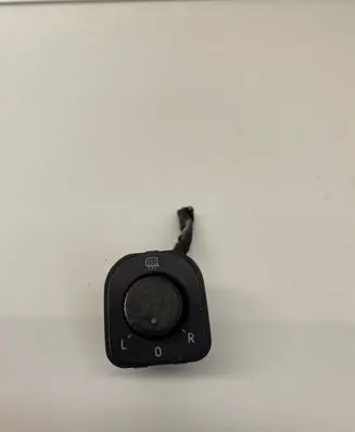 Volkswagen Golf V Wing mirror switch 1K0959565H 232701S
