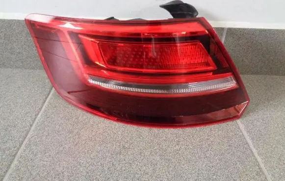 Audi A3 S3 8L Rear/tail lights 8V4945069
