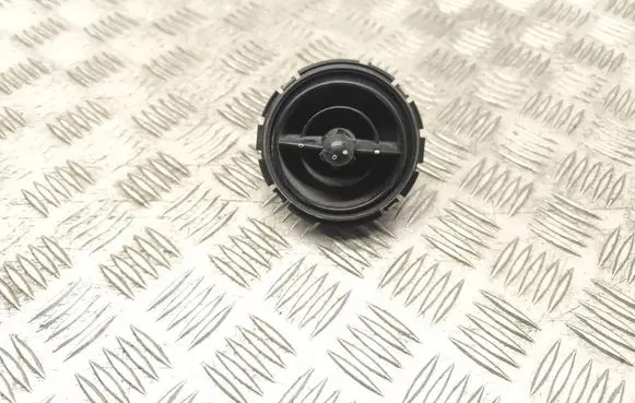 Mini One - Cooper R50 - 53 Dashboard side air vent grill/cover trim 576334