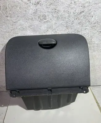 Citroen C5 Glove box 96326129