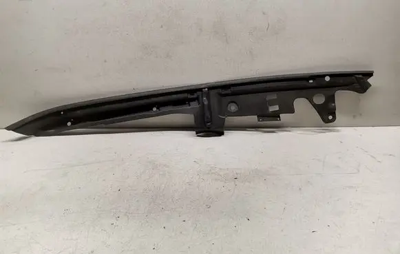 BMW 5 G30 G31 Other engine bay part 7349605