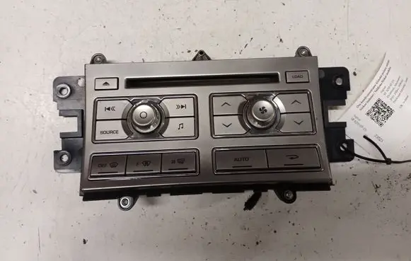 Jaguar XF X250 Climate control unit 8X2318C858AG