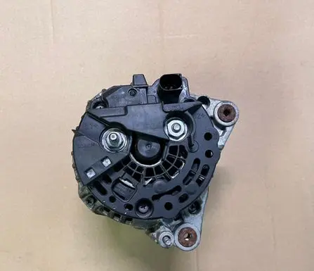 Audi A6 S6 C6 4F Generator/alternator 038903024F 03G903016A 707019857