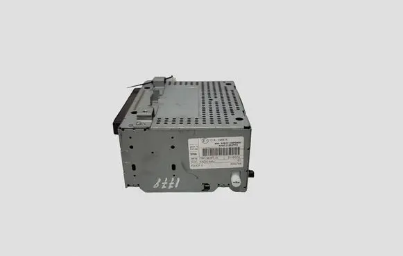 Ford C-MAX II Radio/CD/DVD/GPS head unit E1BT18C815GE