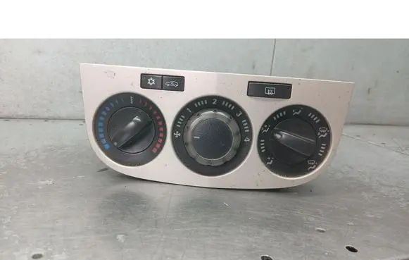 Opel Corsa D Air conditioning/heating control unit 466119570