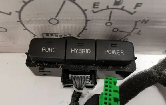 Volvo V60 A set of switches 31343241