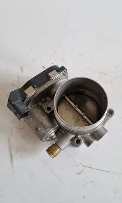 BMW 4 F32 F33 Throttle valve 1354759787103