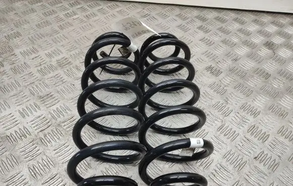 Volkswagen Arteon Rear coil spring