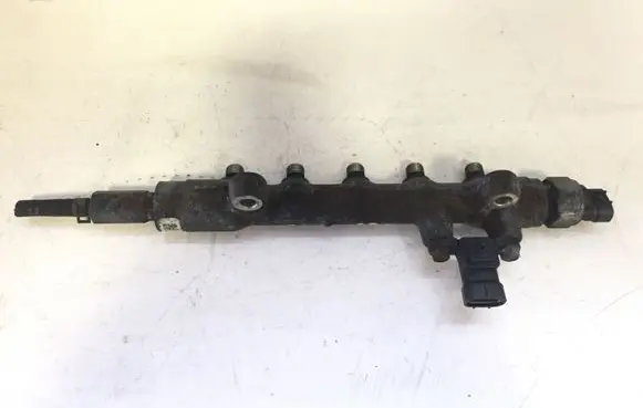 Fuel main line pipe