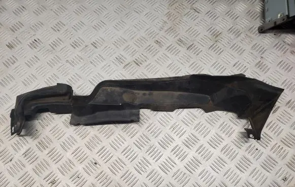 Audi A5 Fender end trim 8W6821169C