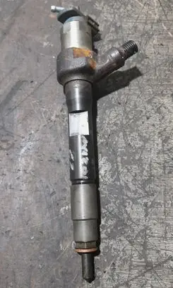 Mazda 6 Fuel injector R2AA13H50