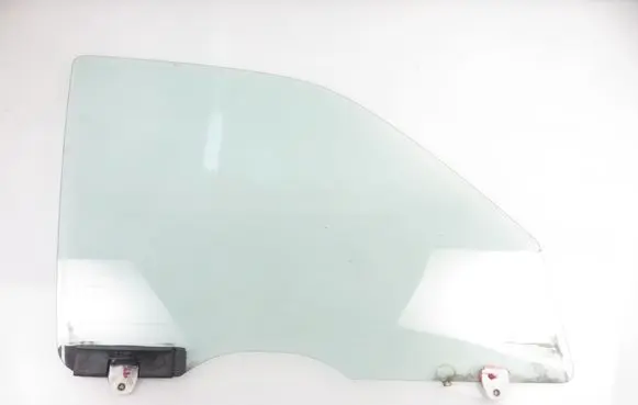 Honda CR-V Front door window glass four-door 