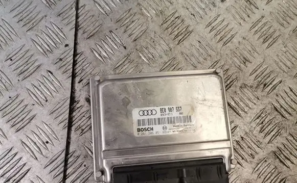 Audi A4 S4 B6 8E 8H Engine control unit/module 8e0907557