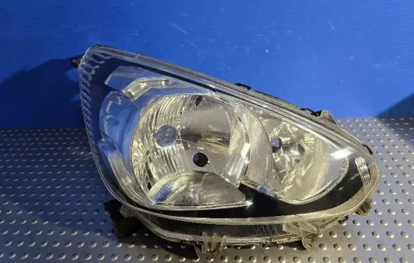 Mitsubishi Space Star Headlight/headlamp W0504