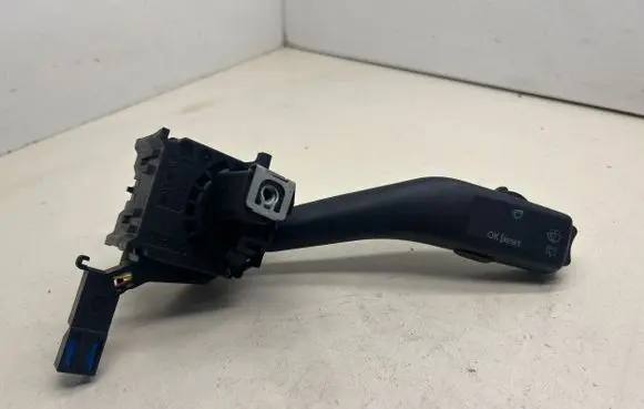 Volkswagen Golf III Wiper control stalk 1K0953519A 0120350603