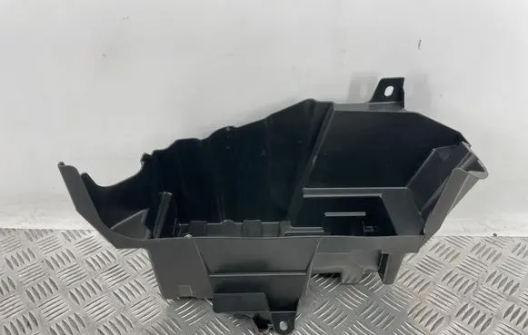 Mercedes-Benz C W205 Glove box in trunk A2058991400 111434