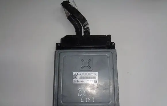 Volkswagen Golf VI Engine control unit/module 03L906023PP 03L906023KS 5WP42950AA