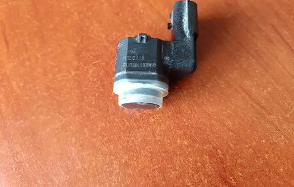 Opel Vivaro Parking PDC sensor 284426105R