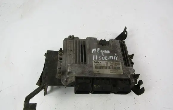 Renault Scenic II - Grand scenic II Engine control unit/module ECU 8200310863