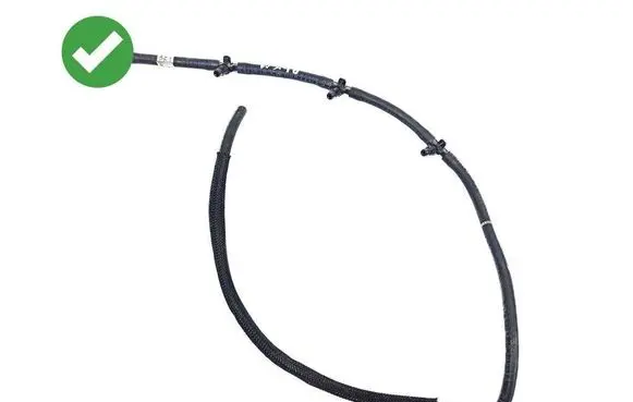Mercedes-Benz B W246 W242 Fuel return line/hose A6510700132 0125DB70 DBL625670