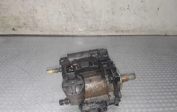 Ford Fiesta Fuel injection high pressure pump 9658176080