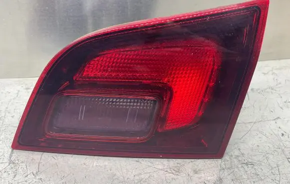 Opel Astra J Tailgate rear/tail lights 13314053