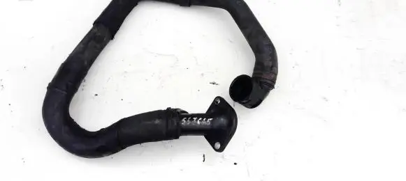 Volkswagen PASSAT B6 Engine coolant pipe/hose 03g121121d