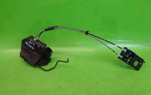Hyundai i10 Rear door lock