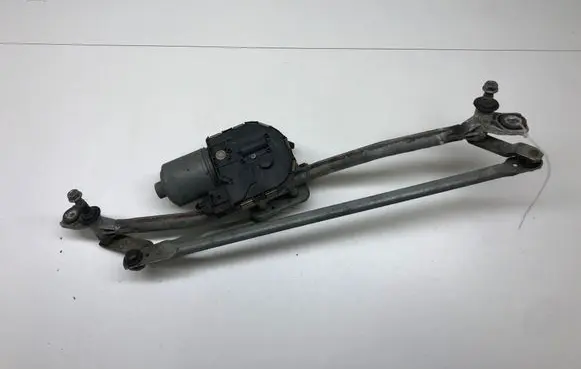 Audi A6 S6 C6 4F Front wiper linkage and motor 4F1955119D 0390241654 4F1955023K