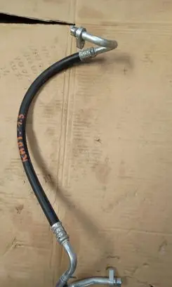 Renault Kadjar Air conditioning (A/C) pipe/hose 924900861R
