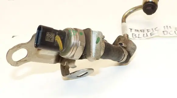 Renault Trafic III (X82) Exhaust gas pressure sensor 223658007R 223212142R