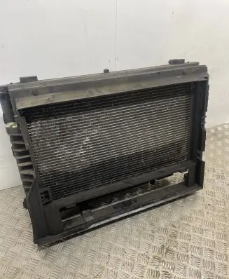 BMW 5 E60 E61 Radiator set 7795878 77260104 7805603