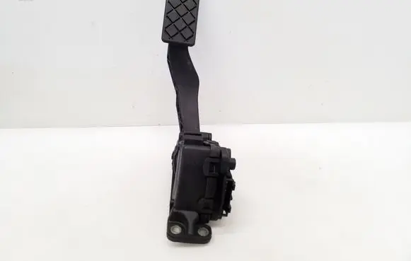 Volkswagen Transporter - Caravelle T5 Accelerator throttle pedal 7H1721503D