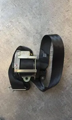 Ford C-MAX II Front seatbelt 615874900 006L000