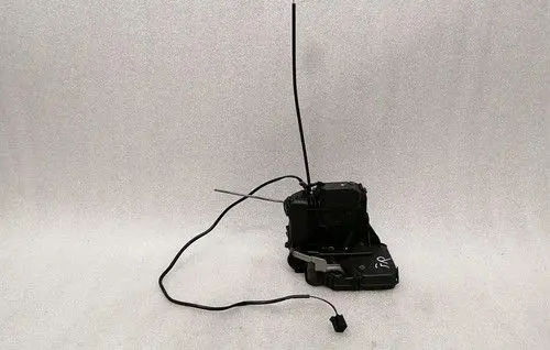 Mercedes-Benz E W211 Front door lock A2117200635