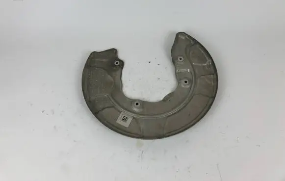 BMW 7 G11 G12 Rear brake disc plate dust cover G415447