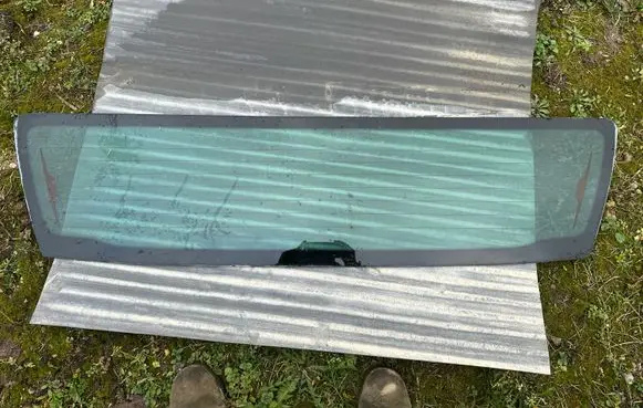 Ford Ranger Rear windscreen/windshield window 