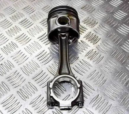 Volkswagen Golf VII Piston 03L105401A 03L107065J
