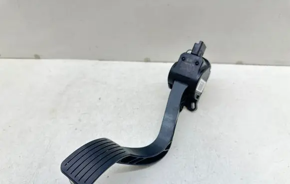 Peugeot 3008 I Accelerator throttle pedal 9671416880