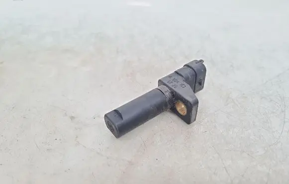 Mercedes-Benz CLS C219 Crankshaft position sensor A0041538728